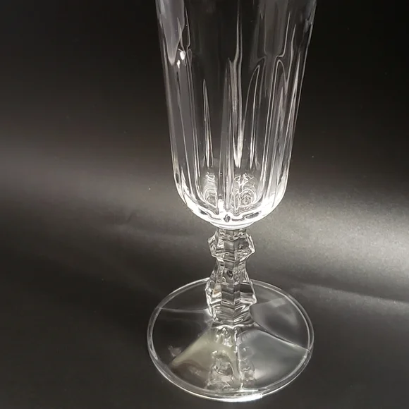 Elegant Vintage Victoria by Royal Crystal Rock Champagne Glass RCR Made in Italy - Picture 13 of 17